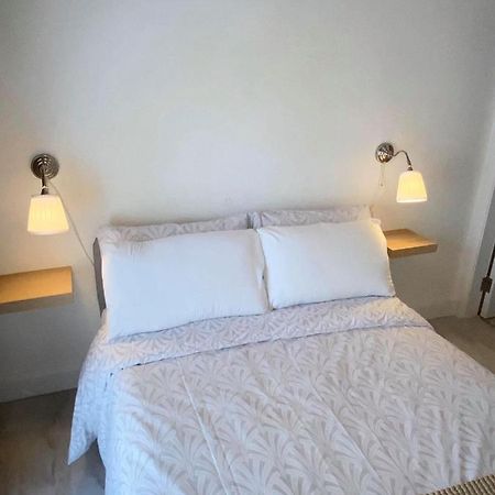 Room 3 Camp Street B&B Oughterard Exteriör bild