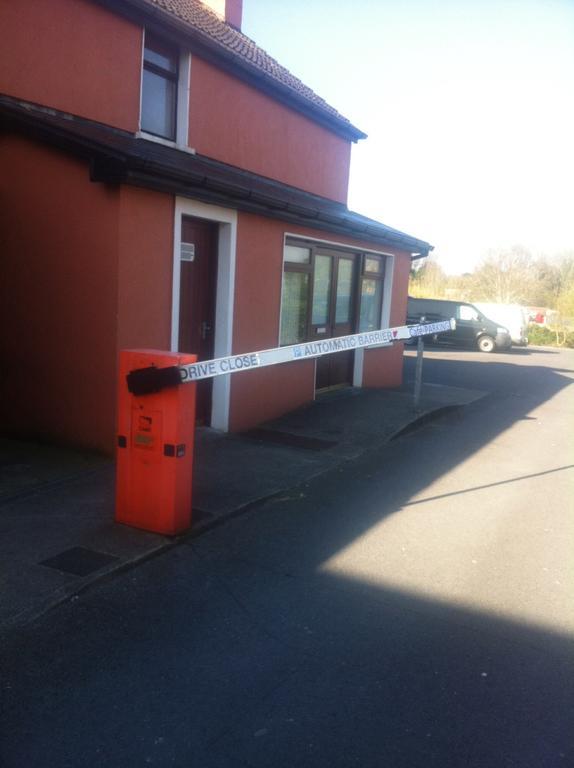 Room 3 Camp Street B&B Oughterard Exteriör bild