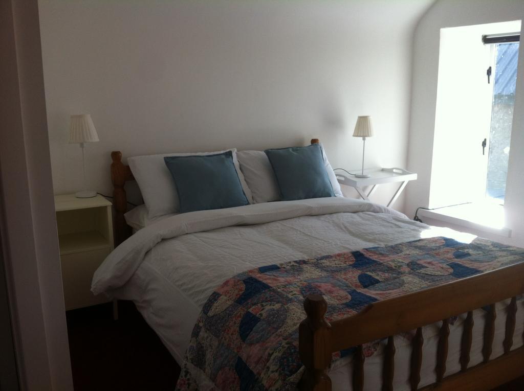 Room 3 Camp Street B&B Oughterard Exteriör bild